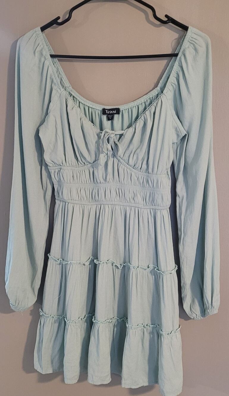 Women's long-sleeved dress size small sky blue by Trixxi